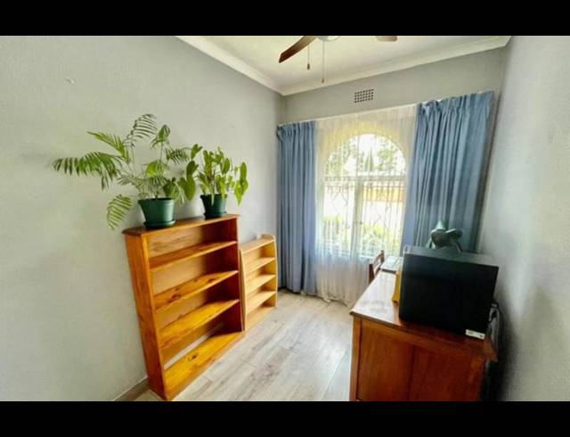 3 BEDROOM TOWNHOUSE FOR SALE IN BRACKENHURST